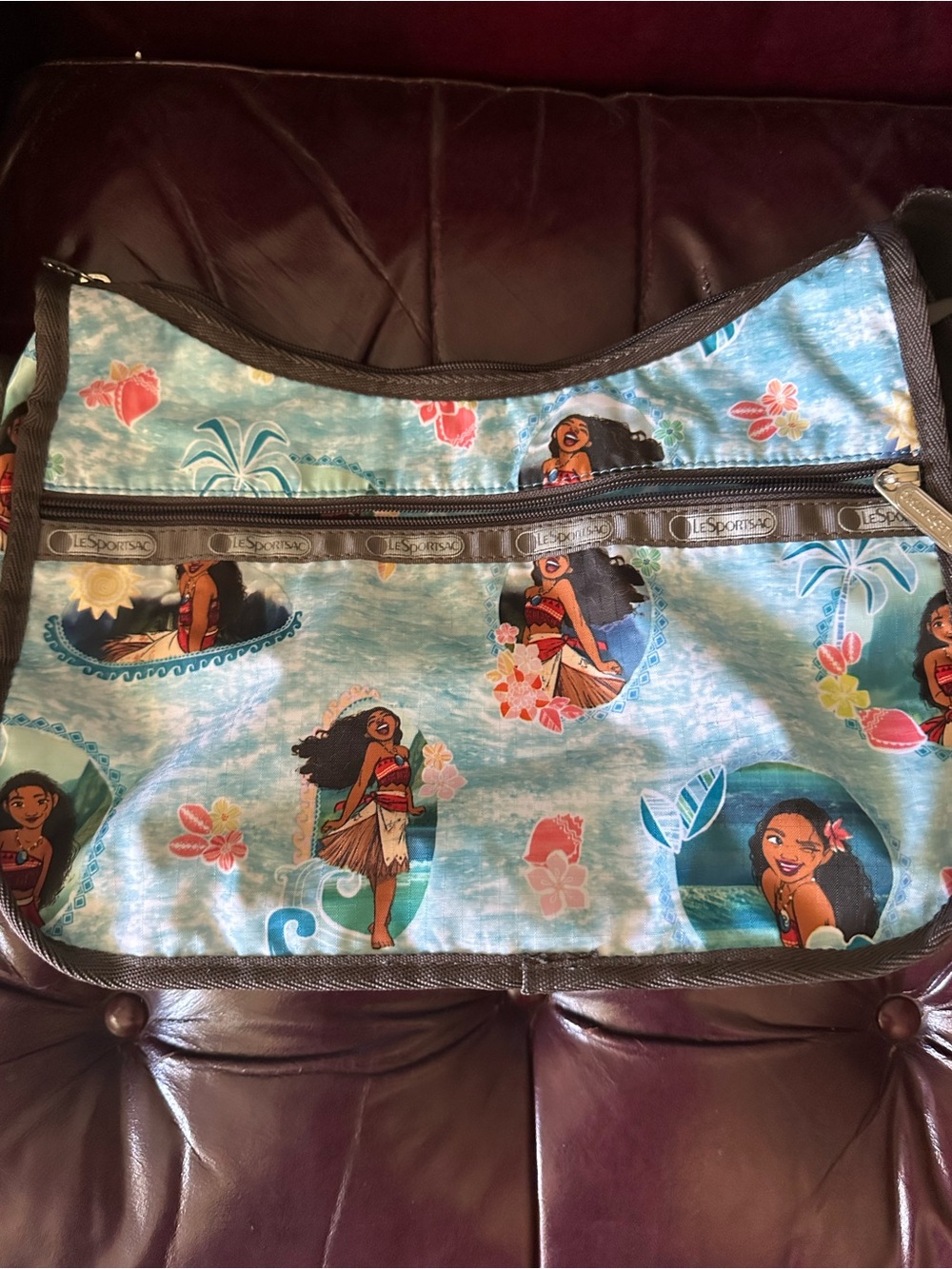 LeSportsac Hawaii Moana Disney Print Classic Hobo shoulder/crossbody bag